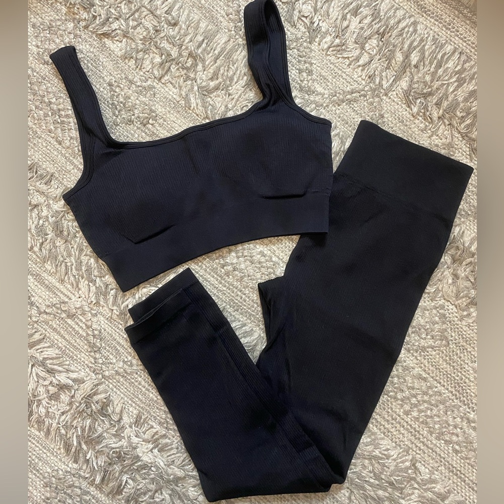 Seamless Bra and Leggings Matching Set